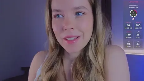 milly_shy stripchat stream image