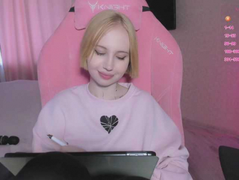 luvsoak bongacams stream image