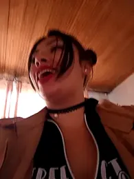 LIZ-06_ stripchat stream image