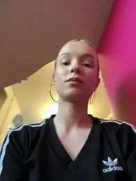 Baby_Tiny stripchat stream image