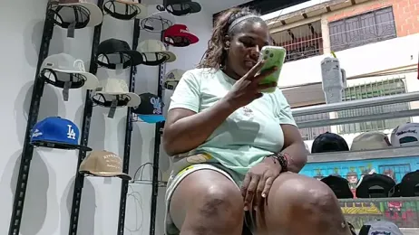 MAREIA_25 stripchat stream image