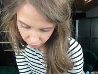 dianastar18 chaturbate stream image