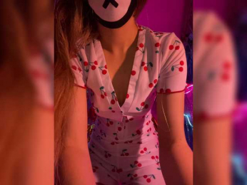 -Summer- bongacams stream image