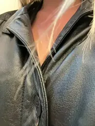 Milkyy_wway stripchat stream image