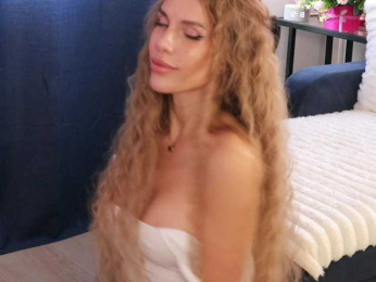 ALVUWKA bongacams stream image