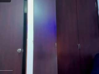 roxanasmiith camsoda stream image