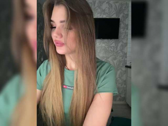 SweetyMia bongacams stream image