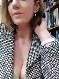 TopsyWilde stripchat stream image