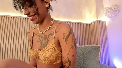 daiana_curly stripchat stream image