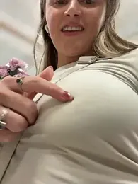 lunagirl13 stripchat stream image