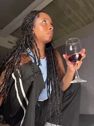 Your_Paris stripchat stream image