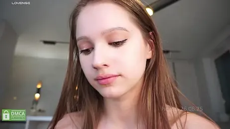 hecola stripchat stream image