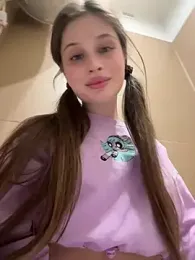 mmelicious stripchat stream image