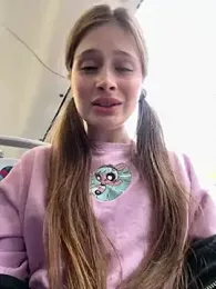 mmelicious stripchat stream image