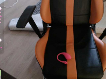 crystalyss bongacams stream image