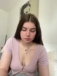 EllyNora stripchat stream image