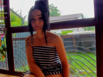 Moona-One bongacams stream image