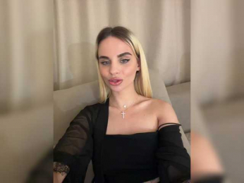 LedyMiya bongacams stream image