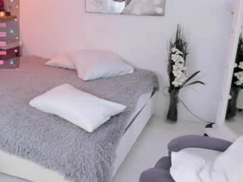 lili_and_niki chaturbate stream image