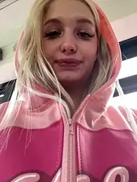 Milkyy_wway stripchat stream image