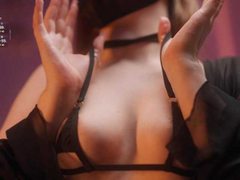 arimass bongacams stream image