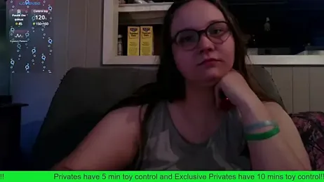 TurtleLady420 stripchat stream image