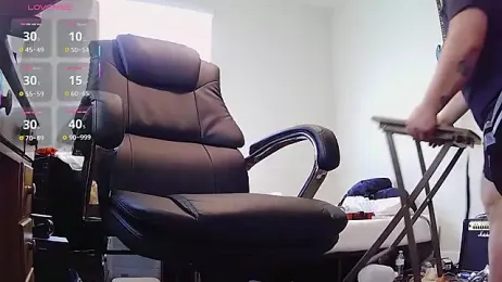 Strong_Bear89 stripchat stream image