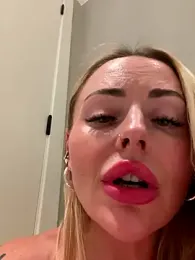 EmaSalis stripchat stream image