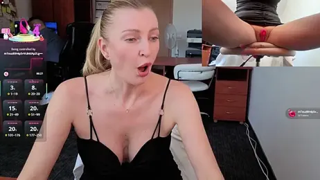 legsLONG stripchat stream image