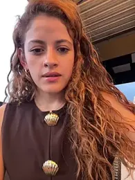 alana15 stripchat stream image