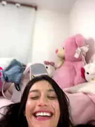 Emmily_19 stripchat stream image