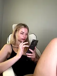 Vladamais stripchat stream image