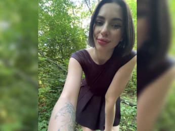 BabyDarii bongacams stream image