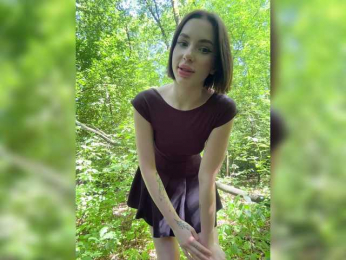 BabyDarii bongacams stream image