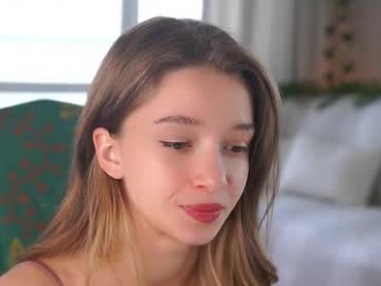 little_poetry chaturbate stream image