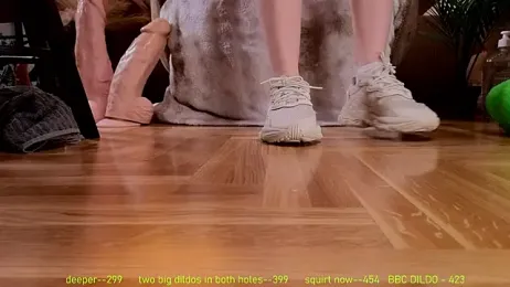 Kisakis stripchat stream image