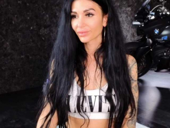 -BABAYAGA- bongacams stream image