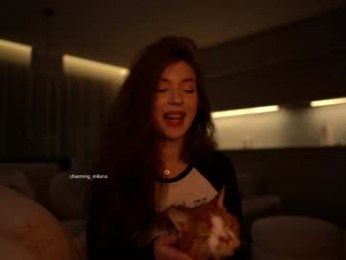 charming_girls chaturbate stream image