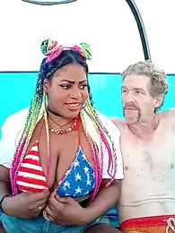 AmazonianMistress stripchat stream image