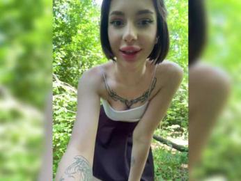 BabyDarii bongacams stream image