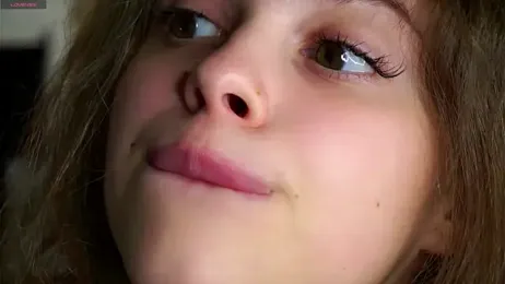 KarinBates stripchat stream image