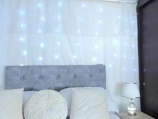 nicolepowell camsoda stream image