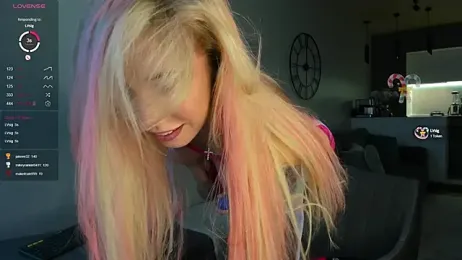 Juicy_Bella stripchat stream image, 07.07.2025 12:50