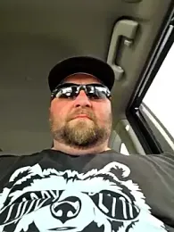 Strong_Bear89 stripchat stream image