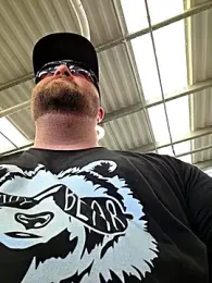 Strong_Bear89 stripchat stream image