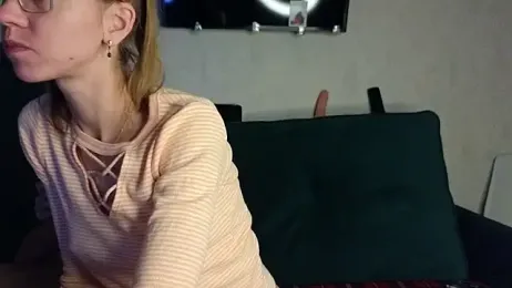 FoxLoveBasik stripchat stream image