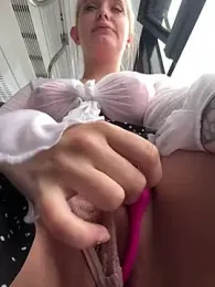 Milkyy_wway stripchat stream image