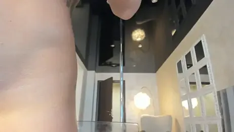 LisaAkira stripchat stream image