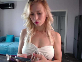 Sunlovv bongacams stream image