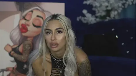 GoldenAmber stripchat stream image